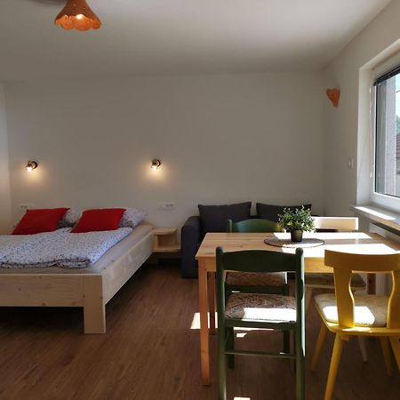 Apartma Pr' Stengarju Lägenhet Bohinjska Bela Exteriör bild