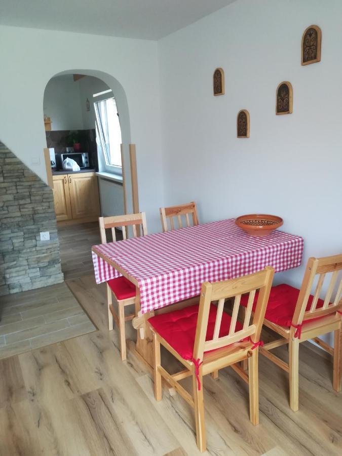 Apartma Pr' Stengarju Lägenhet Bohinjska Bela Exteriör bild